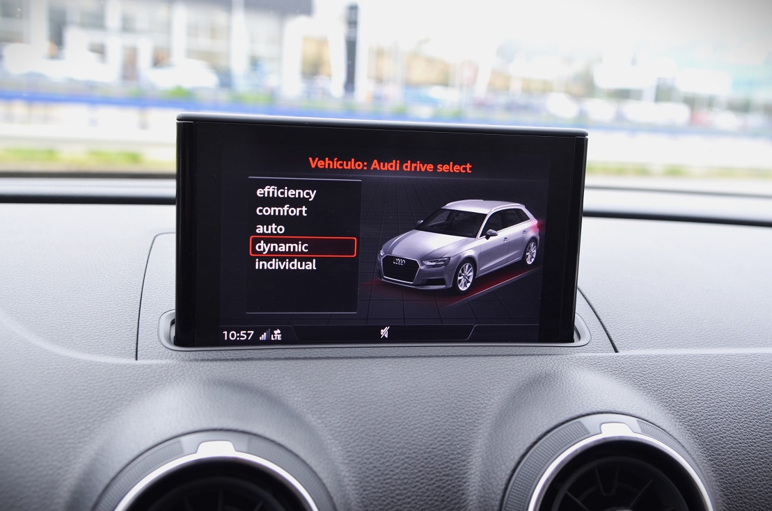 Audi A3 Sportback 35 1.5 TFSi 150cv S-Line S-tronic 5p, miniatura 9