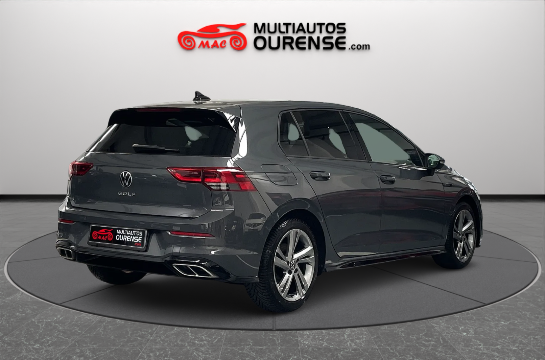 VW Golf VIII 2.0 Tdi R-Line DSG 150cv 5p., miniatura 3