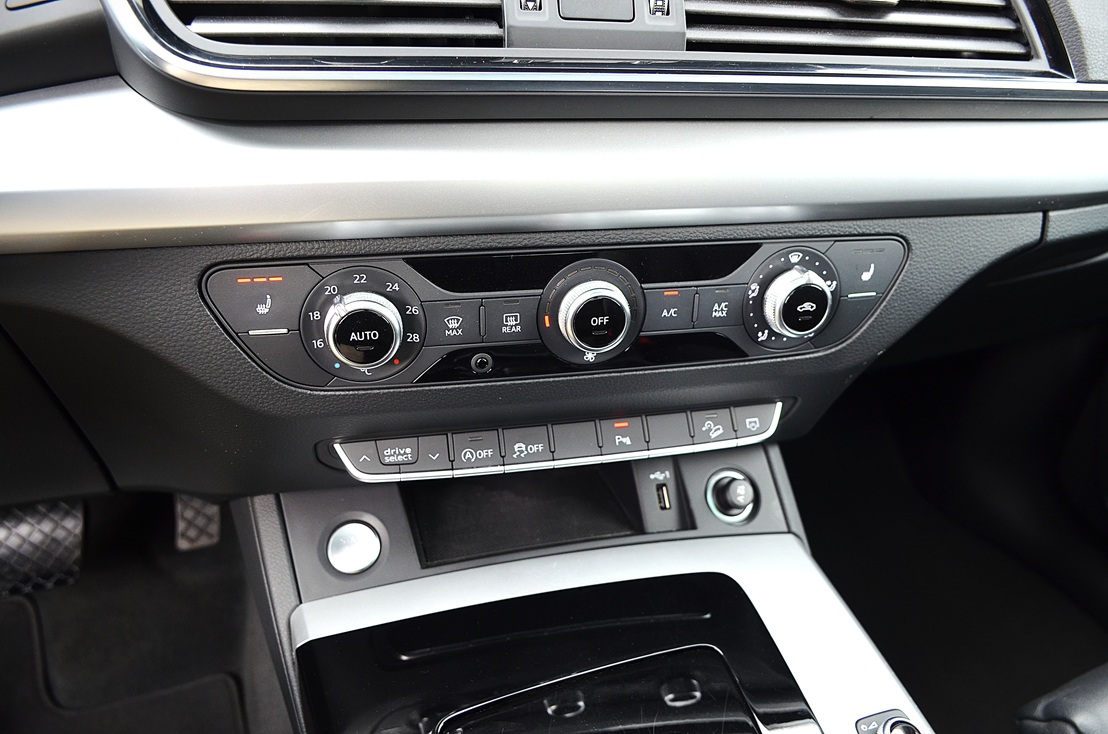 Audi Q5 S-Line 35 TDi 163cv Black Line S-Tronic Hibrido 5p, miniatura 15