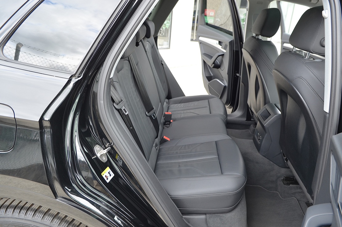 Audi Q5 S-Line 35 TDi 163cv Black Line S-Tronic Hibrido 5p, miniatura 8