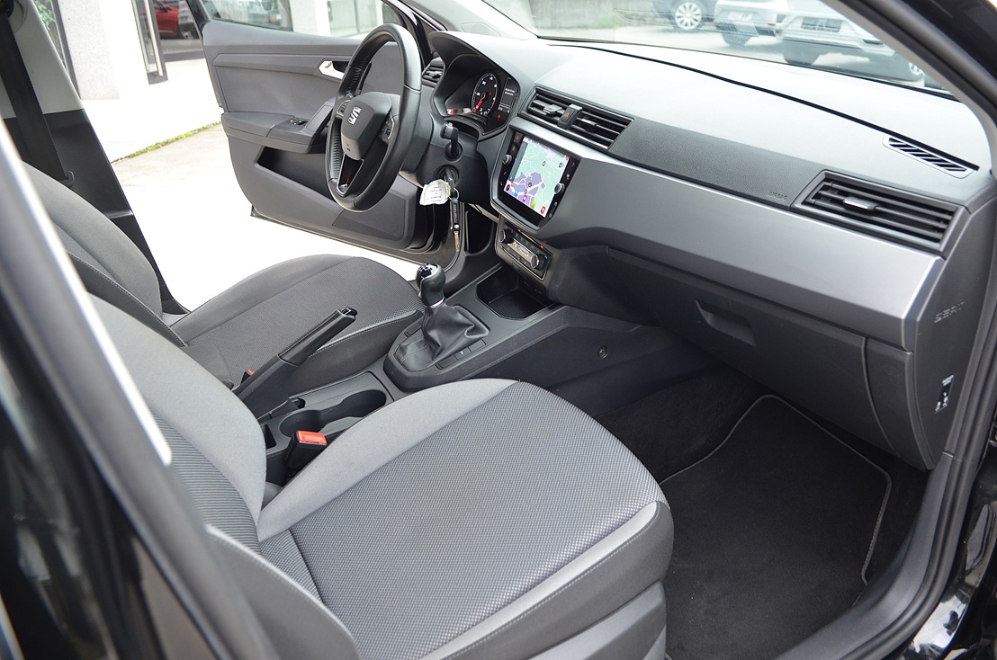 Seat Ibiza 1.6 Tdi Style 95cv 5p., miniatura 7