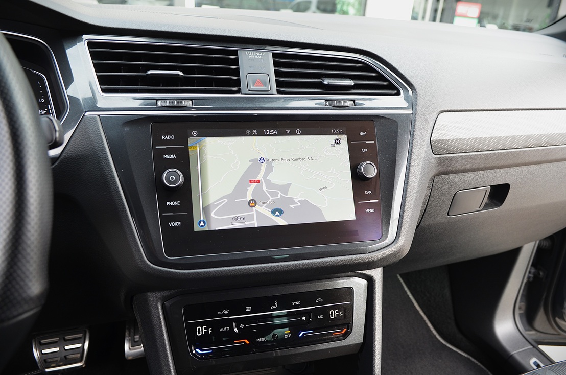 VW Tiguan R-Line Exclusive 2.0 Tdi DSG 150cv 5p., miniatura 9