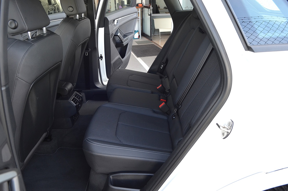 Audi Q3 35 2.0 Tdi 150cv S-Line S-Tronic 7Vel. 5p., miniatura 8