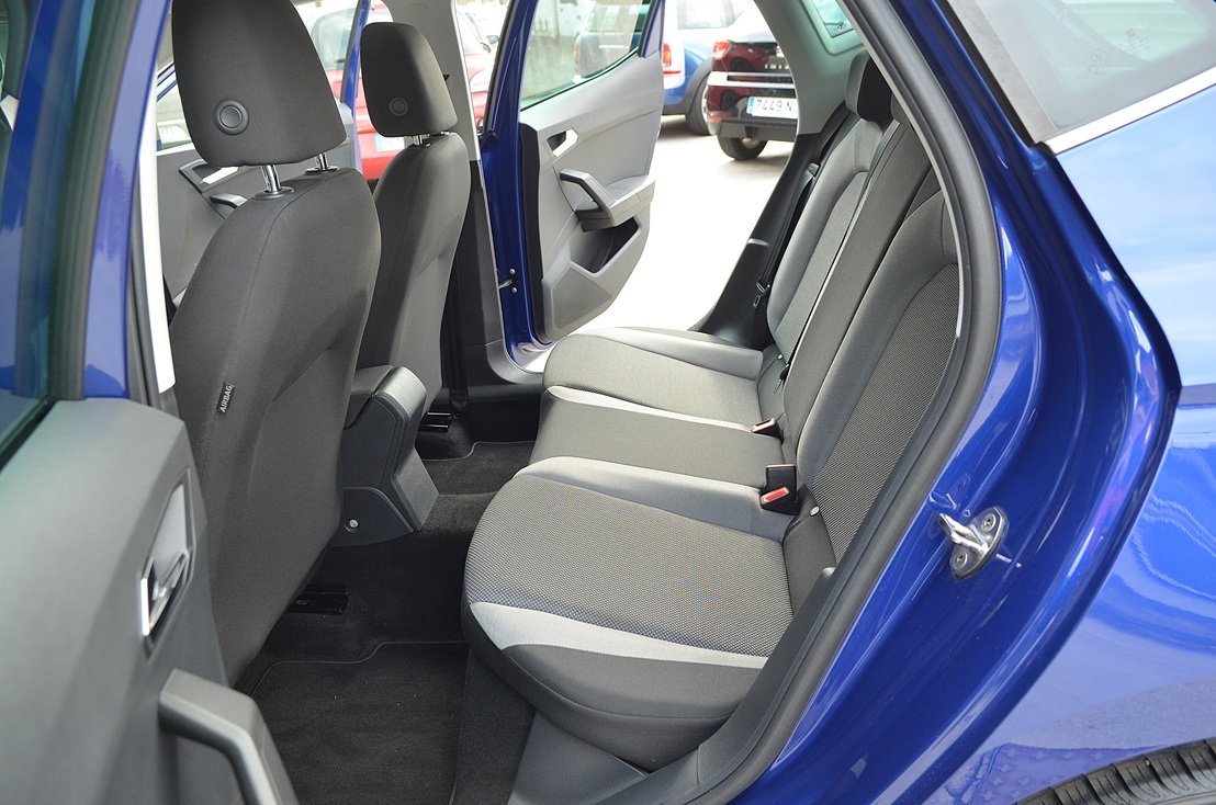 Seat Ibiza 1,0 Tsi Style 95cv 5p., miniatura 8