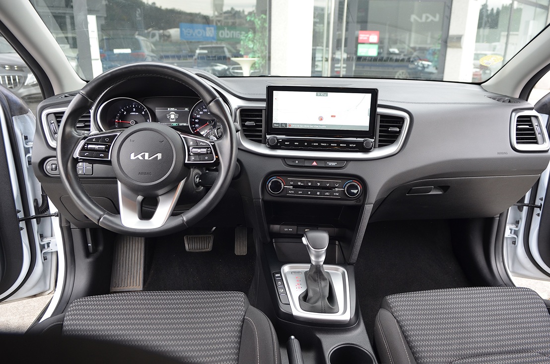 Kia X-Ceed 1.6 Crdi Active 135cv Autom. 7Vel. 5p., miniatura 6