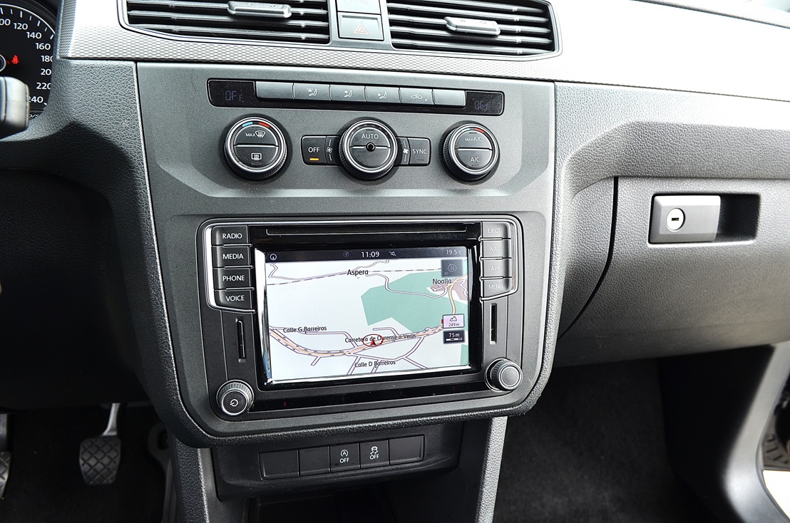 Volkswagen Caddy 2.0 Tdi Comfortline 102cv 5p, miniatura 9