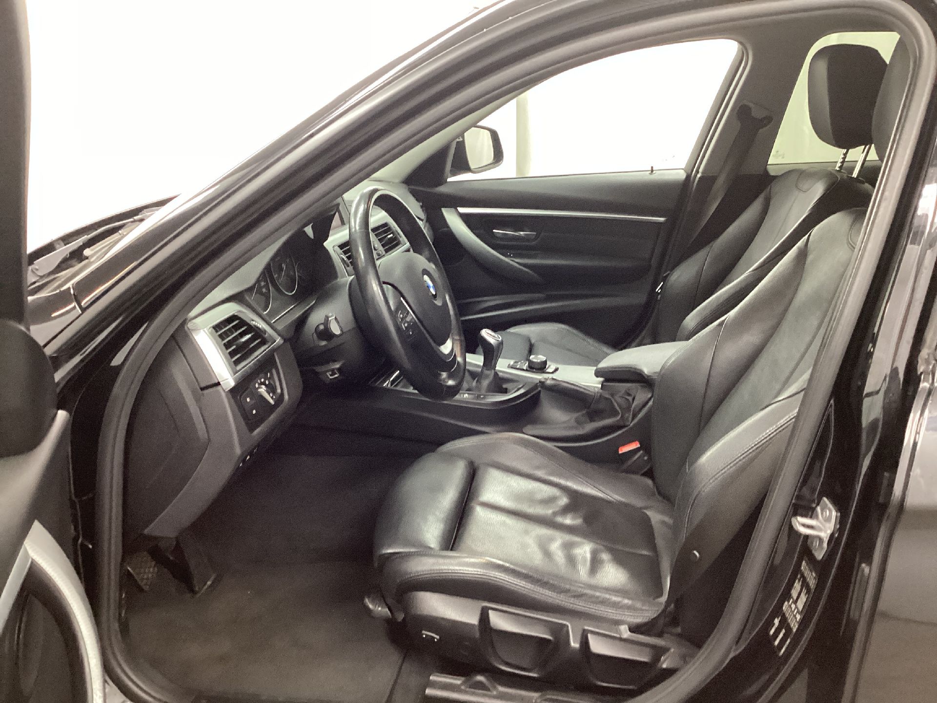 BMW Serie 3 318d 2.0 150cv Sport, miniatura 2