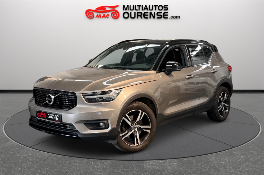 Fotografía de VOLVO XC40 197cv R-Design 2.0 B4 AWD Bild-Hibrid 4×4.