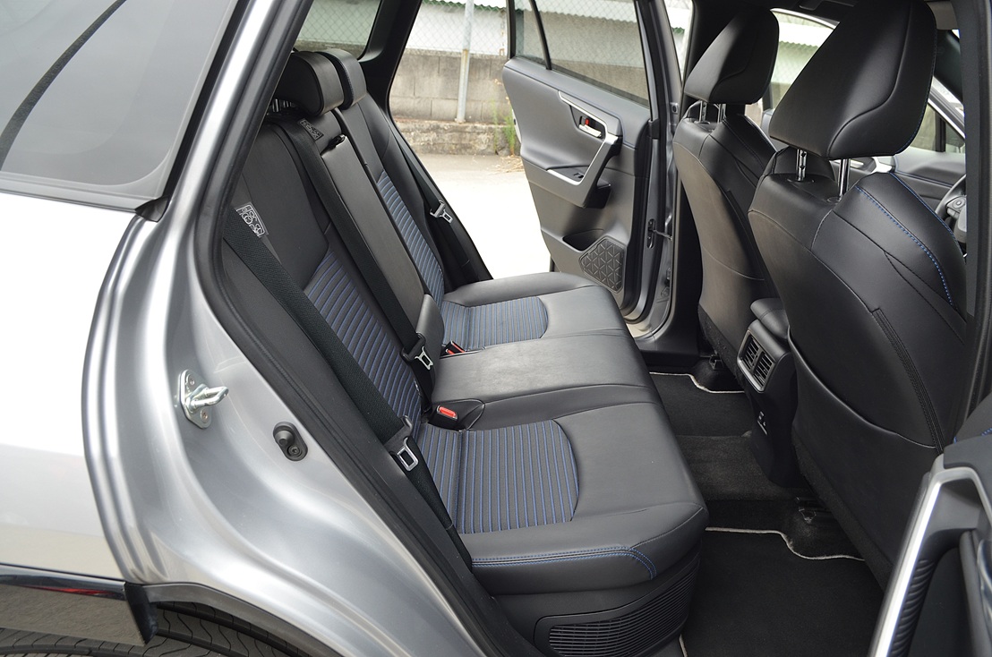 Toyota RAV4 2.5 Hybrid 218cv Style Automatic 5p, miniatura 8