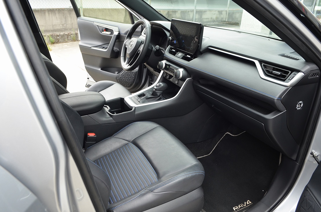 Toyota RAV4 2.5 Hybrid 218cv Style Automatic 5p, miniatura 7